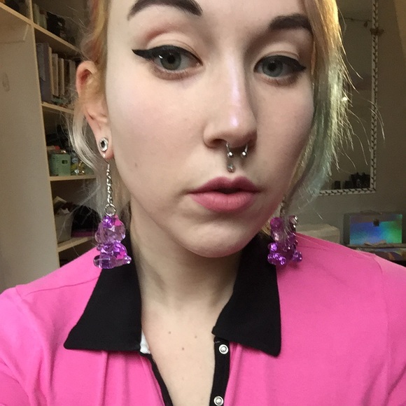 **SOLD**Babygirl Teddy Bear Earrings - Picture 4 of 4